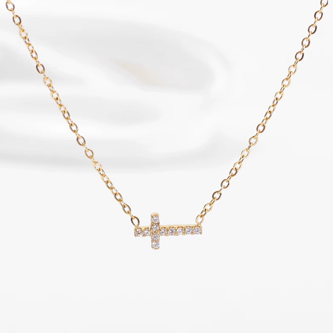 Halskette "Zartes Kreuz"